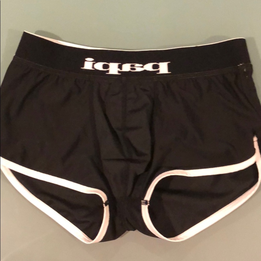 Papi Trunks - Picture 3 of 4